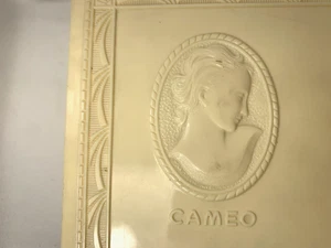 Vintage CAMEO Johnston Candies and Chocolate PlasticPresentation Box Cameo Lady - Picture 1 of 11