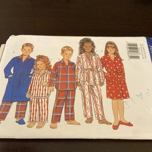 Butterick 5856 Patrón de Costura Pijama Bata Niño Talla 4-14 Pantalones para Dormir - Imagen 1 de 4