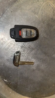 2009 2010 2011 2012 2013 2014 Audi S4 Key OEM - Image 1 of 3