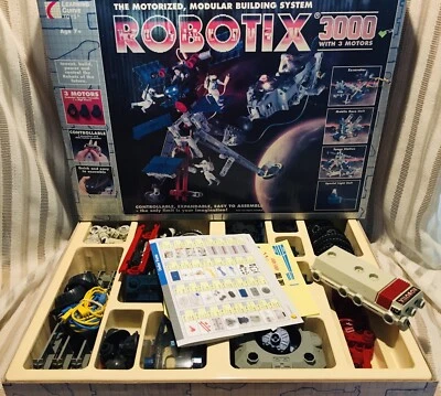 Robotix 3000 - Motorized Modular Building System #98300 - Open Box - 1994 - Image 1 of 4