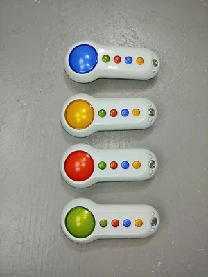 Xbox 360 Scene It Zumbador Inalámbrico Almohadilla de Botón Grande Microsoft 4 Controladores Remotos Foto 1 de 4