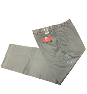 Dockers Men's Classic Fit Flat Front Khaki D3 Pants, KHAKI, 36W 32L