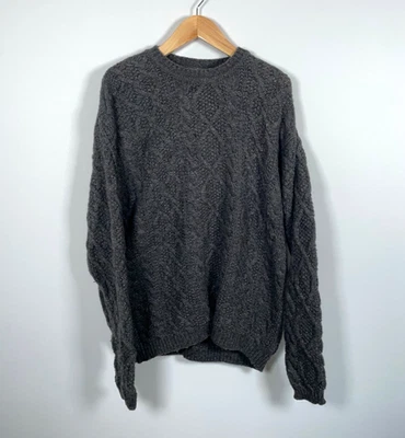 Suéter Tejido con Cable de Lana Adulto XL Gris Carbón Peso Pesado Cuello Redondo Preppy Foto 1 de 4