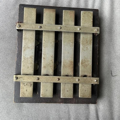 老式古董Deagan 5盘钟木琴  — 第 1/4 张图片