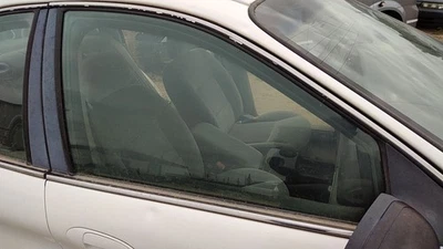 Mercury Sable 1996-2005 pasajero ventana delantera derecha puerta vidrio OEM Foto 1 de 2