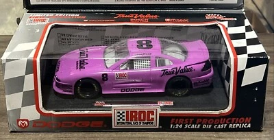 Dodge True Value 1994 serie IROC 1/24 primera producción campeones de carreras rosa #8 Foto 1 de 4