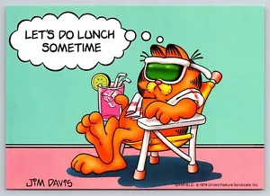 Postcard Garfield Cat Cartoon Let's Do Lunch Sometime 1978 Jim Davis Z17 - Picture 1 of 2