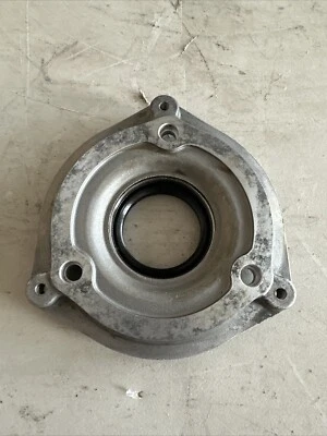 NOS OEM Ferrari 328 Testarossa TR Distribuidor Tapa Soporte Brida 126115 LEER Foto 1 de 4