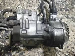 Bomba de inyección de combustible Mitsubishi Fuso 4D33 - Imagen 1 de 3