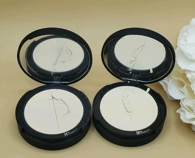 2~It Cosmetics Bye Bye Pores Pressed Translucent 0.31 oz READ DESCRIPTI  - Image 1 of 4