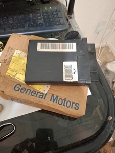 NOS 1988-94 CHEVY GMC 1500 2500 3500 REAR WHEEL ABS CONTROL MODULE OEM 15976820 - Picture 1 of 4