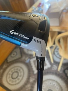 TaylorMade Sim 2 10.5* Driver Regular Shaft (no head cover) - Picture 1 of 7