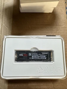 I Samsung 970 PRO 512GB M.2 2280 PCI Express NVMe V-NAND SSD MZ-V7P512E - Afbeelding 1 van 2