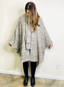 Avoca Collection Pure New Wool Poncho Ireland Coat Cape W/ Scarf One Size - Picture 1 of 12