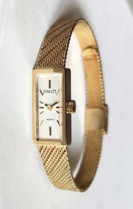 Reloj pulsera Dynasty para mujer vintage de cuarzo tono dorado suizo ¡Mvmt funciona! - Imagen 1 de 3