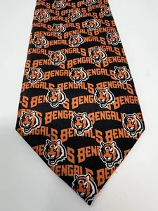 Vintage Cincinnati Bengals Neck Tie 2002 NFL  - Picture 1 of 8