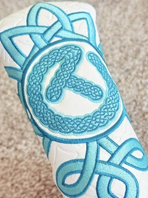 Scotty Cameron 画廊编织之旅蒂芙尼蓝色圆形 T 推杆头套 — 第 1/4 张图片