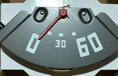 Camión Chevrolet 1947 1948 1949 47 48 49 manómetro de presión de aceite de 0 a 60, aguja roja Foto 1 de 2