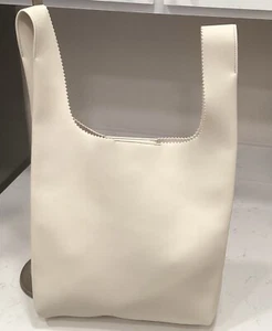 BORSA TRIANGOLARE IN PELLE DI STRACCIO E OSSO LOGAN BIANCO ANTICO - Foto 1 di 9