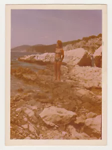 Bonito Lindo Mujer Madura Playa Bikini Traje de Baño Milf Dama Mujer Vintage Instantánea - Imagen 1 de 7
