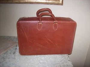 De colección. / Maletín antiguo de cuero con cremallera hecho en EE. UU. T.R.G. asas de cuero - Imagen 1 de 12