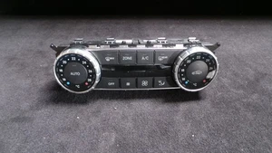 Y11211 Mercedes W204 Heizungsbetätigung Klimabedienteil Schalter A2049006608 - Bild 1 von 3
