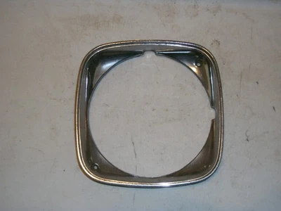 1970 Buick Electra Head Lamp Bezel 1231710 Passenger Inner GM OEM - Imagem 1 de 4