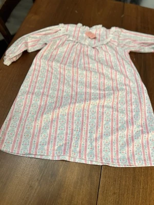 Vintage Toddler Girls Nightgown 2T Pink White Floral Striped Lace Trim Pajamas - Image 1 of 4