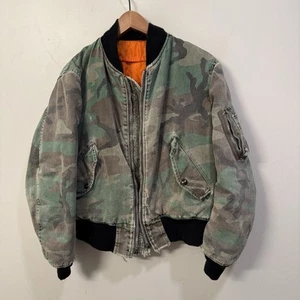 Alpha Industries MA-1 Bombardero Camuflado De Colección Para Hombre Talla Pequeña Hecho en EE. UU. RARO - Imagen 1 de 6