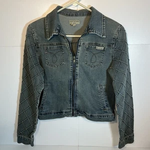 Max Studio Denim Jean Jacket Size M Diamond Quilt Sleeves and Back Zip Short - Picture 1 of 14