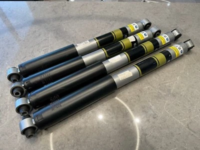 Set of Shocks 2018-24 Jeep Wrangler Rubicon 392 68602921AA 68602920AA Mopar OEM - Image 1 of 4
