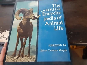 The Larousse Encyclopedia Of Animal Life 1967 HCDJ Robert C Murphy #S200 * - Picture 1 of 3