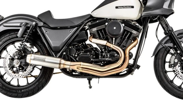 Bassani Road Rage III Exhaust with SuperBike Muffler Harley FXR Foto 1 de 1