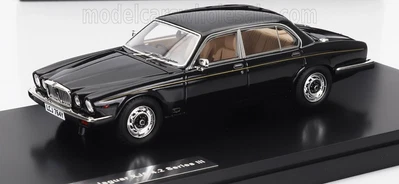 1979 Jaguar XJ6 SIII 4.2 Black in 1:43 scale by Matrix - Image 1 of 2