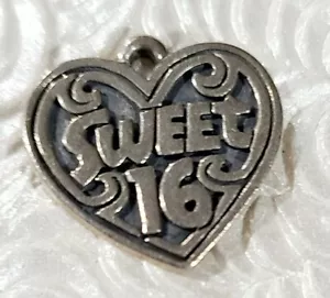 James Avery Sterlingsilber süß 16 Herzen Charm Anhänger 3/4" - Bild 1 von 3