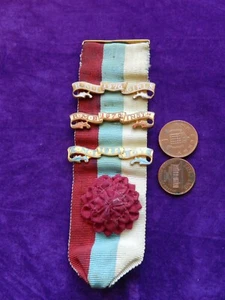 MASONIC BREAST JEWEL w/ ROSETTE & 3 DATE BARS. R.M.B & R.M.I. 1964, 1975, 1976. - Picture 1 of 3