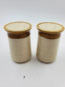 Mikasa Stone Manor Stoneware F5800 Salt and Pepper Shaker Set Vtg Made in Japan - Picture 1 of 6