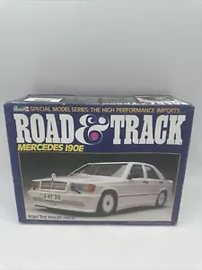 RARO! Revell 1/24 Mercedes 190E edizione strada e pista nuovo scatola aperta - Foto 1 di 1