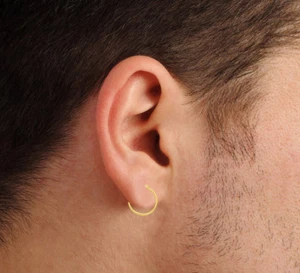 Pendiente de aro único tubular de oro amarillo macizo de 10K para hombre 16 mm x 2 mm - Imagen 1 de 5