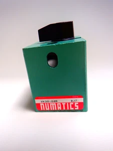 Numatics VK30-04B Control Valve - Picture 1 of 3