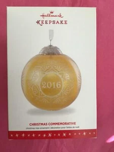 Hallmark Keepsake Ornament 2016 Navidad Conmemorativo Amarillo #4 Bola de Vidrio Nuevo - Imagen 1 de 1