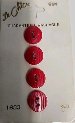 Vintage Set of 4 Le Chic Shank Red Buttons on Card - Image 1 of 4
