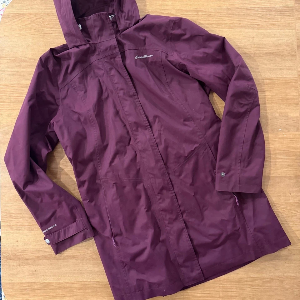 Chaqueta de Lluvia Eddie Bauer Mujer Larga Borgoña Con Capucha Resistente al Agua Talla Grande Foto 1 de 4
