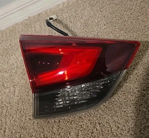 Driver Left Tail Light Liftgate Mounted Fits 17-20 Nissan Rogue. NWOB - Picture 1 of 9