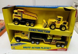 BUDDY L Brute ACTION PLAYSET COSTRUZIONE PARTI REALI IN MOVIMENTO MACK - Foto 1 di 6