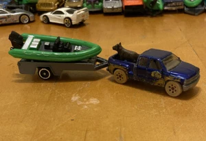Vintage 1998 Matchbox 1999 Chevrolet Silverado Muddy Bros Farm Rare Boat & Dog - Picture 1 of 11