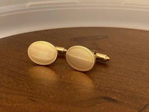 VINTAGE KREMENTZ GOLD TONE CUFFLINKS - Picture 1 of 3