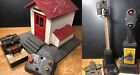 Marx Lionel Automatic Block Signals and No. 125 Whistling Station Lot of 5