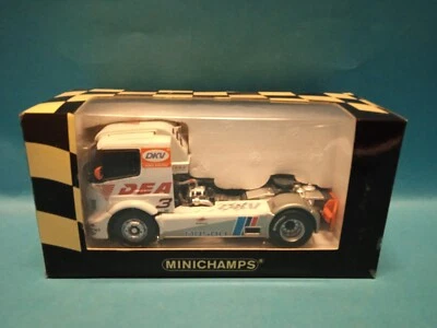 Mercedes Benz Race Truck Team DVK Die Cast Model Ar990303 1/43 Minichamps - Immagine 1 di 2