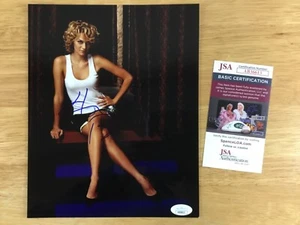 (SSG) Hot, Sexy HILARIE BURTON Signed 8X10 Color Photo "Walking Dead" - JSA COA - Picture 1 of 9